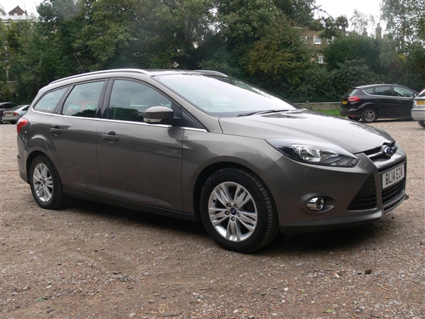 Ford Focus  Titanium Navigator 5dr Powershift