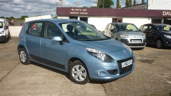 Renault Scenic 1.5 dCi Expression 5dr