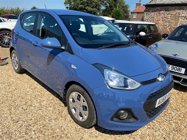 Hyundai I10 i10 SE Hatchback 1.0 Manual Petrol