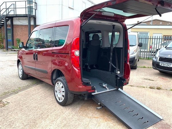 Fiat Doblo V MyLife WHEELCHAIR ACCESS VEHICLE WAV