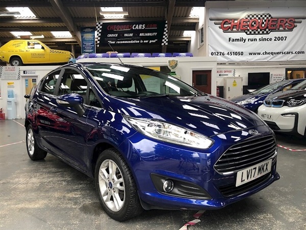 Ford Fiesta Fiesta Zetec Hatchback 1.0 Manual Petrol