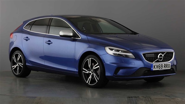 Volvo V40 (Xenium Pack, Winter Pack, Intellisafe Pro) Auto