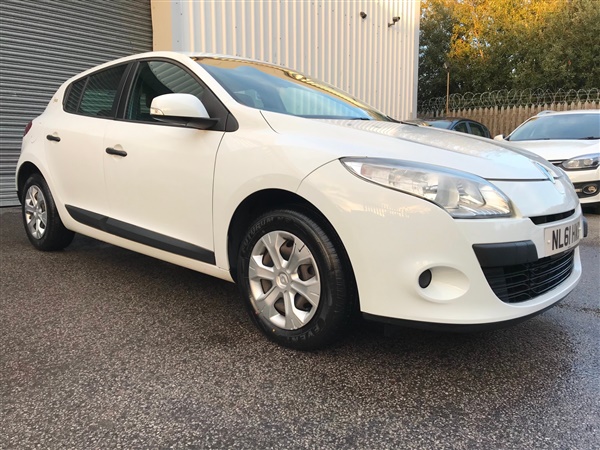 Renault Megane V Pzaz 5dr