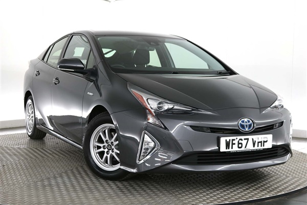 Toyota Prius 1.8 VVT-h Business Edition Plus CVT (s/s) 5dr