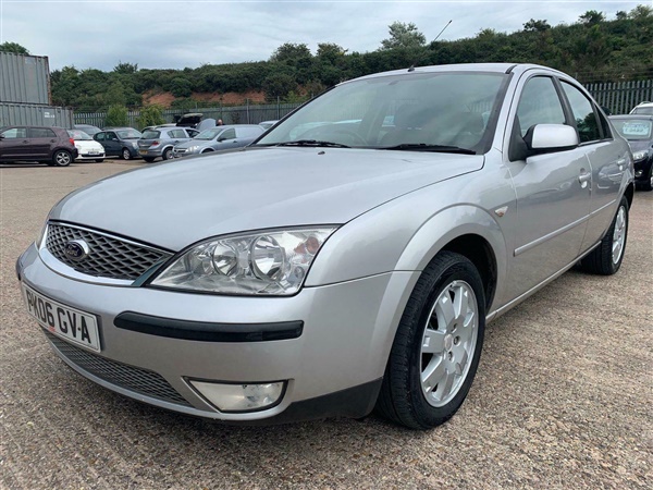 Ford Mondeo 1.8 i Zetec 4dr