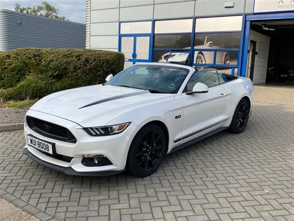 Ford Mustang GT 5.0 V8 Automatic Powershift