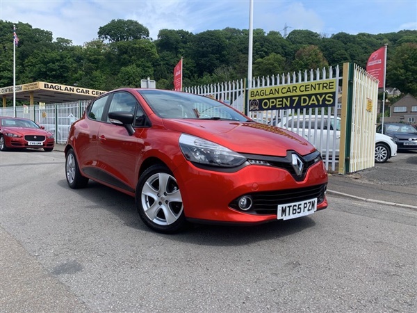 Renault Clio 1.5 dCi Play (s/s) 5dr