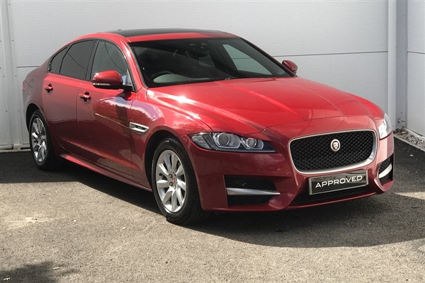 Jaguar XF 2.0 i4 Diesel (163PS) R-Sport Auto