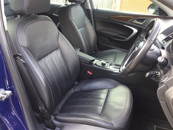 Vauxhall Insignia 2.0 i 16v Turbo Elite 5dr Auto
