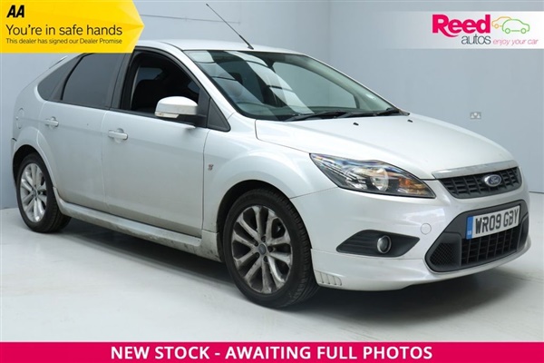 Ford Focus 1.6 ZETEC S S/S 5d 113 BHP