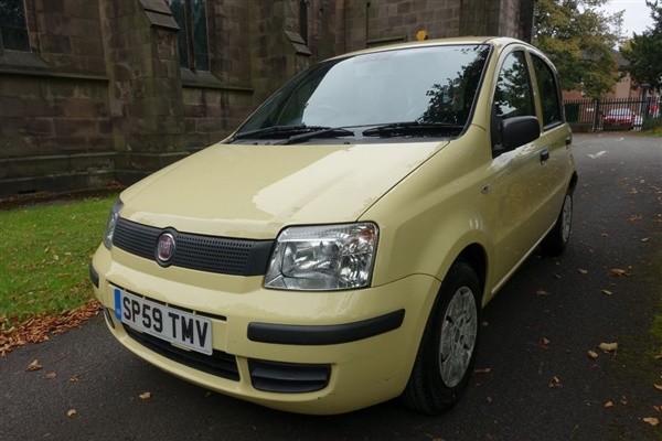 Fiat Panda 1.1 ACTIVE ECO 5d 54 BHP