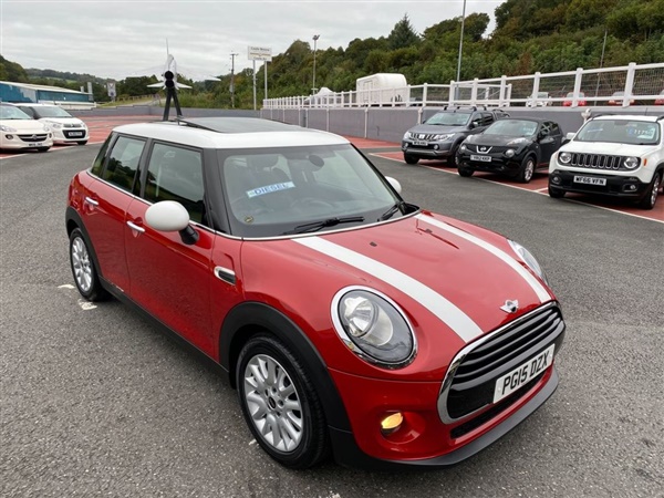 Mini Hatch 1.5 COOPER D 5d 114 BHP