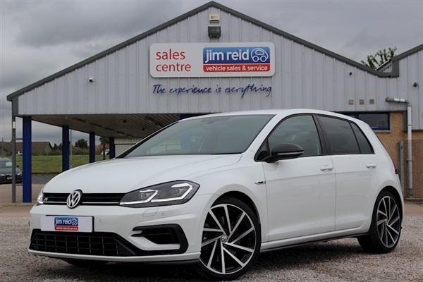 Volkswagen Golf Golf R Tsi Dsg Hatchback 2.0 Semi Auto