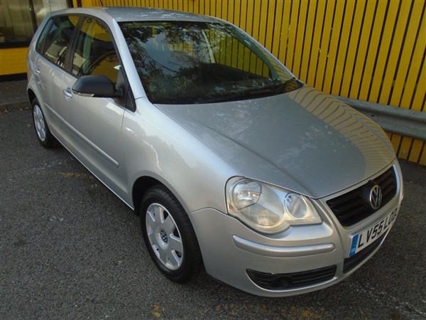 Volkswagen Polo 1.4 S 75 5dr