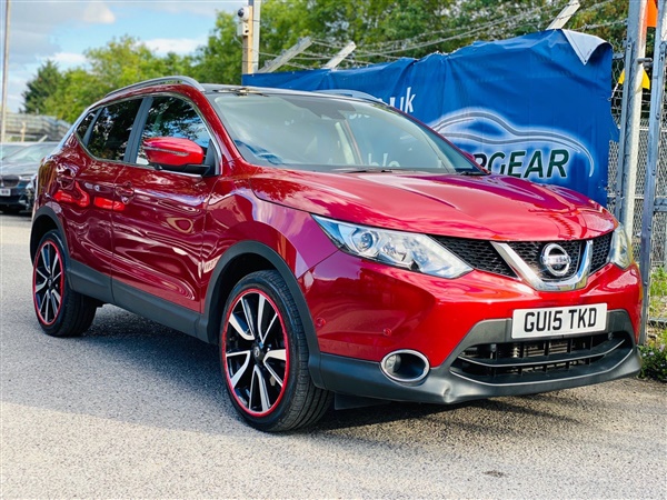 Nissan Qashqai 1.2 DIG-T Tekna Xtronic CVT 5dr (Glass Roof)