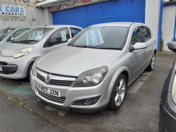 Vauxhall Astra 1.8i VVT SRi 5dr