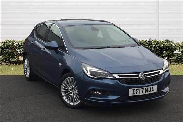 Vauxhall Astra Elite 1.6 CDTi (136ps) Automatic with Heated