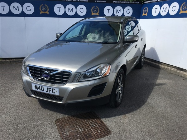 Volvo XC60 D] SE Lux 5dr AWD Geartronic Auto
