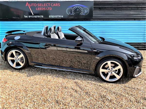 Audi TT 40 TFSI S LINE Auto