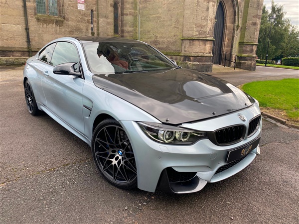 BMW 4 Series M4 2DR DCT COMPETITION PACK +FULL CARBON