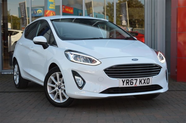Ford Fiesta 1.0 T EcoBoost (Petrol) with Start/Stop Titanium