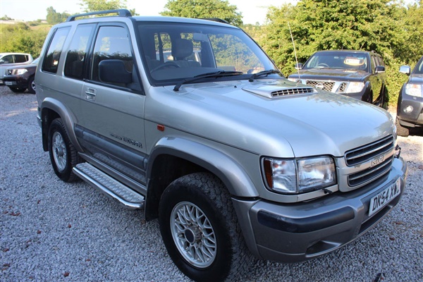 Isuzu Trooper 3.0 TD Citation 4x4 3dr Auto