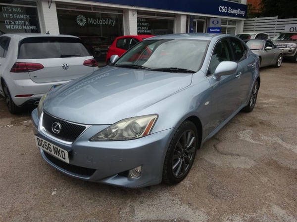 Lexus IS 250 SE 4dr - HEATED & COOLING LEATHER - PARKING