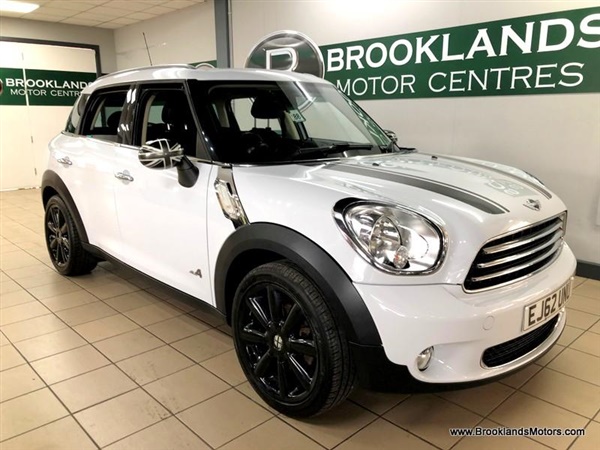 Mini Countryman 1.6 Cooper D ALL4 5dr [5X SERVICES, SAT NAV,