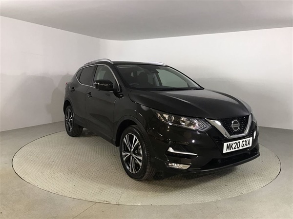 Nissan Qashqai 1.3 DIG-T N-CONNECTA 5d 158 BHP