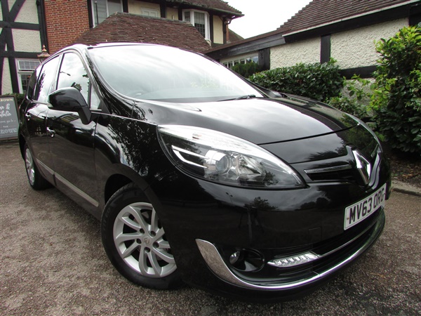 Renault Grand Scenic 1.6 dCi Dynamique TomTom Energy 5dr