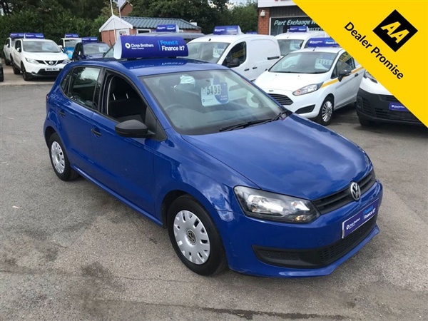 Volkswagen Polo 1.2 S A/C 5d 60 BHP IN BLUE WITH A FULL
