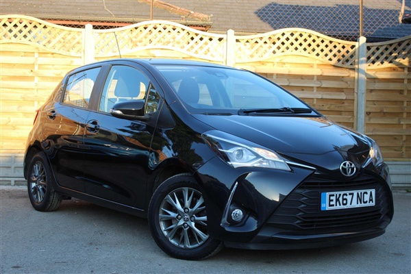 Toyota Yaris 1.5 VVT-i Icon CVT 5dr Auto