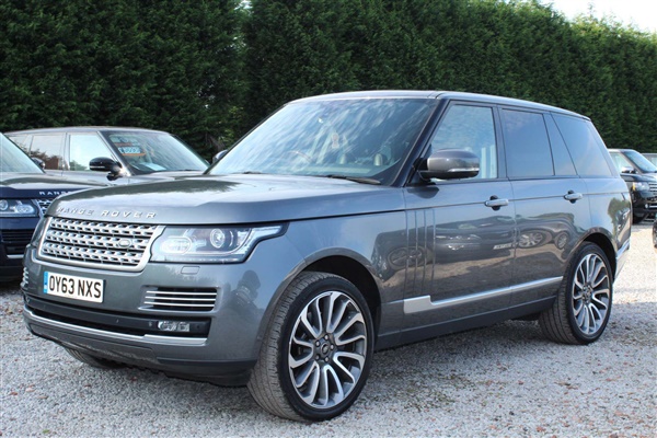 Land Rover Range Rover 4.4 SD V8 Autobiography Auto 4WD 5dr