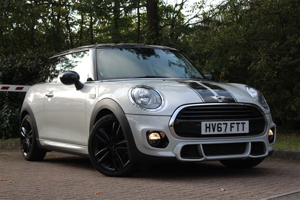 Mini Hatch Cooper 3-Door Hatch Auto