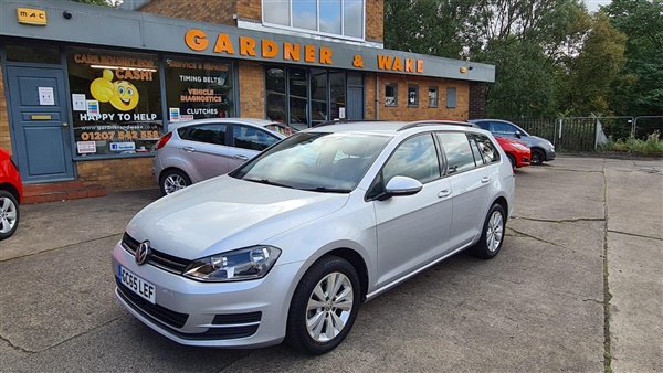 Volkswagen Golf 1.6 TDI 110 SE 5dr DSG