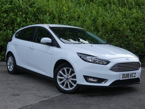 Ford Focus 1.0 EcoBoost 125 Titanium 5dr Auto