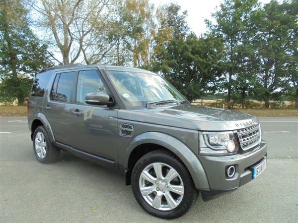 Land Rover Discovery 3.0 SDV6 XS 5d 255 BHP Auto
