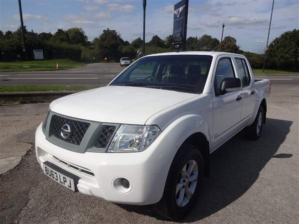 Nissan Navara DCI VISIA 4X4 SHR DCB