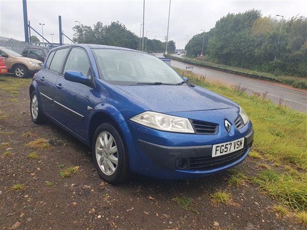 Renault Megane 1.4 Authentique 5dr *** 12 MONTHS MOT - FREE