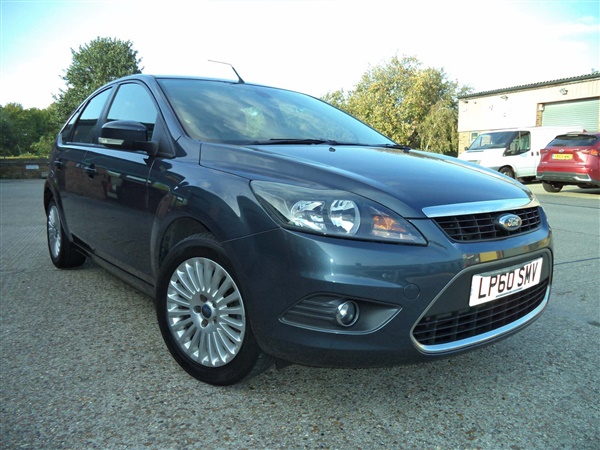 Ford Focus 1.6 Titanium 5dr