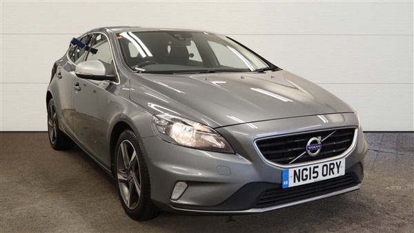 Volvo V D4 R-Design 5dr