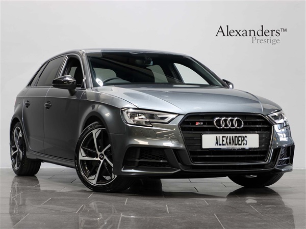 Audi S3 2.0 TFSI Black Edition Sportback S Tronic quattro