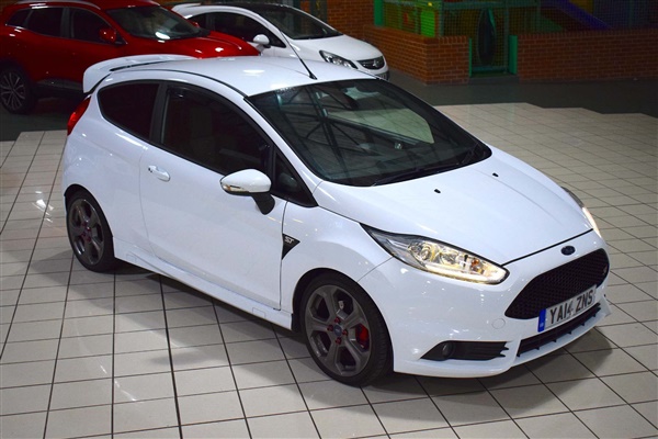 Ford Fiesta 1.6 EcoBoost ST-3 3dr