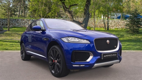 Jaguar F-Pace 3.0d V6 1st Edition 5dr AWD High Spec with Low