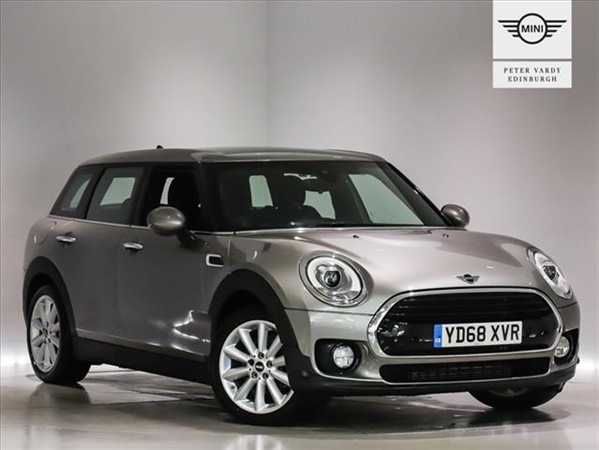 Mini Clubman 1.5 Cooper 6dr Auto [Chili Pack]