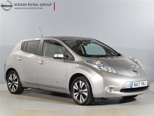 Nissan Leaf (30kWh) Tekna Hatchback 5dr Electric Automatic