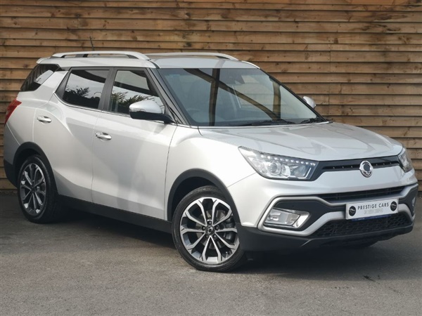 Ssangyong Tivoli 1.6 Ultimate 5dr Auto DEMO + ONE PRIVATE