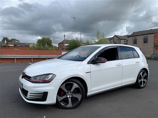 Volkswagen Golf 2.0 TSI BlueMotion Tech GTI (s/s) 5dr