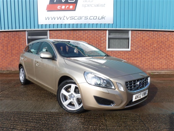 Volvo V60 D] SE Lux 5dr Geartronic, Full cream leather