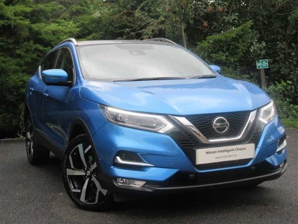 Nissan Qashqai 1.3 DIG-T (140ps) Tekna